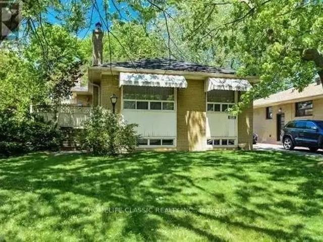 House for rent in Richmond Hill, Golden Horseshoe