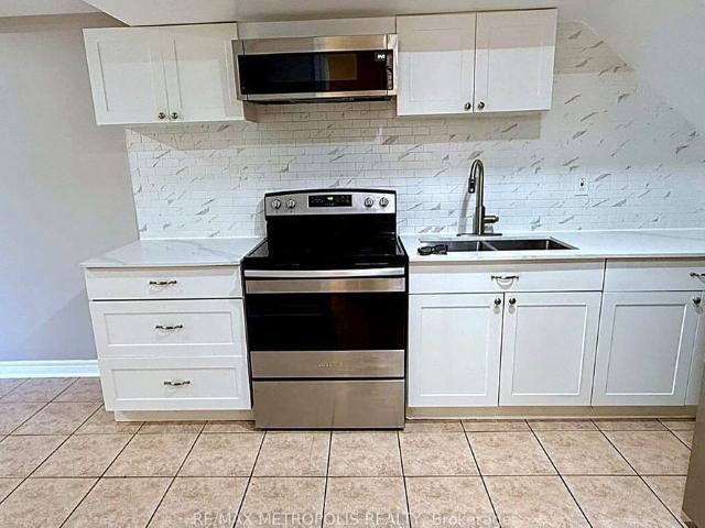 House for rent in Pickering, Golden Horseshoe
