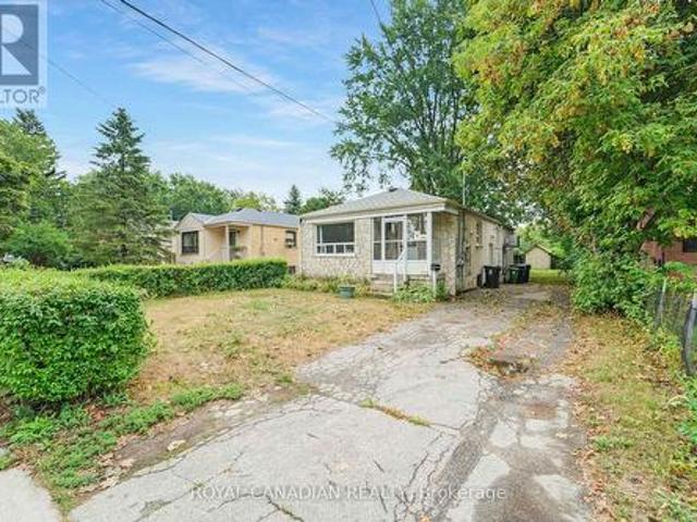 House for rent in Woburn, Ontario