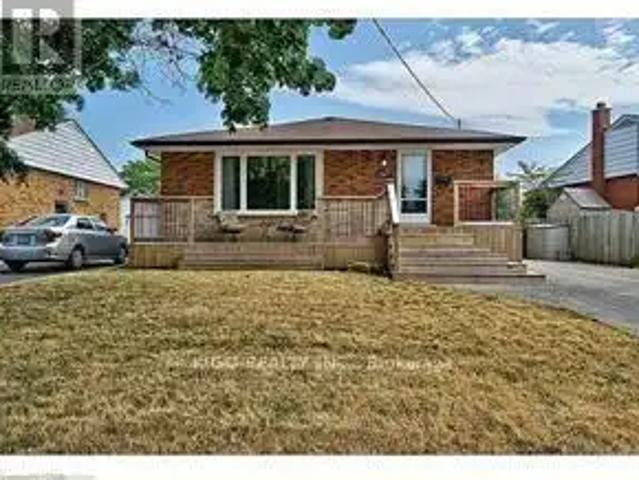 House for rent in Burlington, Ontario