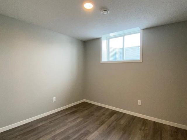 Apartment for rent in Wedgewood, Alberta