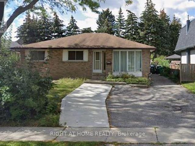 House for rent in Georgina, Ontario