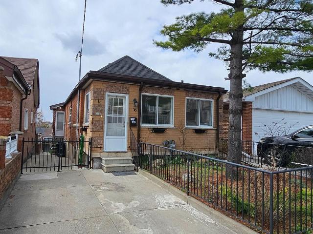 House for rent in Woburn, Ontario