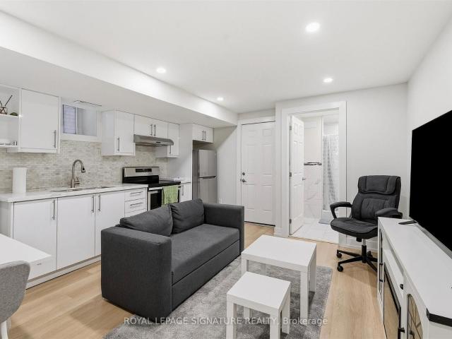 House for rent in Woburn, Ontario