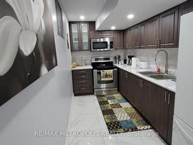 House for rent in Georgina, Ontario