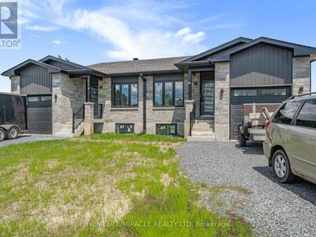 House for rent in Cornwall, Ontario