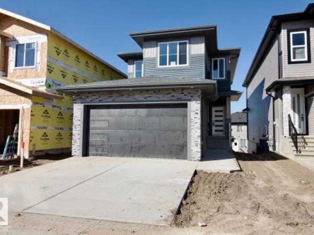 House for rent in Fort Saskatchewan, Alberta