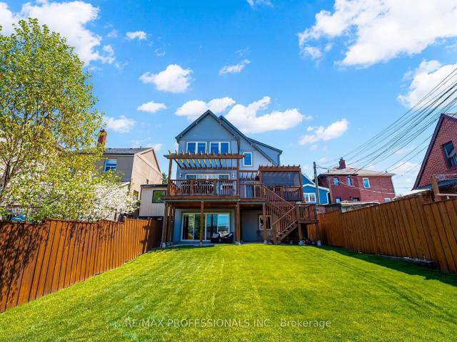 House for rent in Toronto