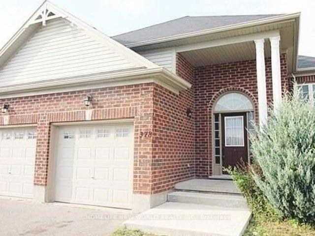 House for rent in Barrie, Central Ontario