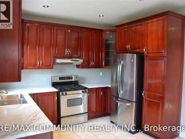House for rent in Vaughan, Golden Horseshoe