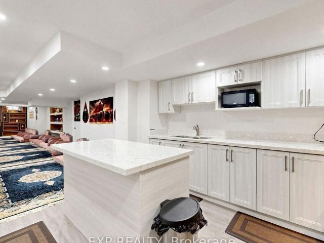 House for rent in Newmarket, Golden Horseshoe