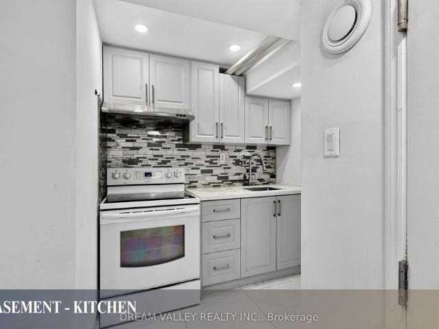 House for rent in Scarborough Southwest, Toronto