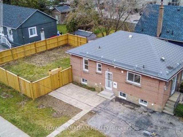 House for rent in Ancaster, Ontario