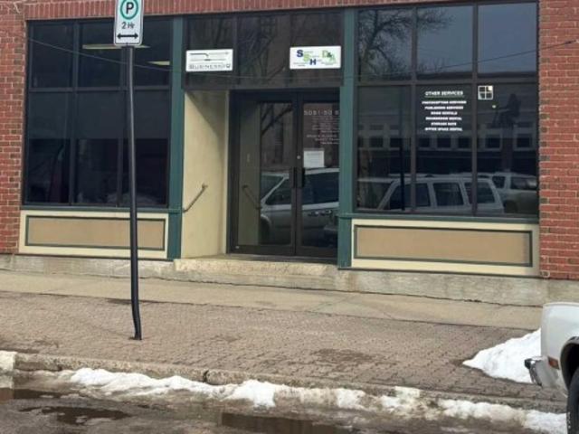 Commercial for rent in Camrose, Alberta