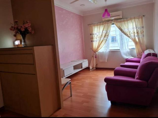 Apartment for sale in Malaka