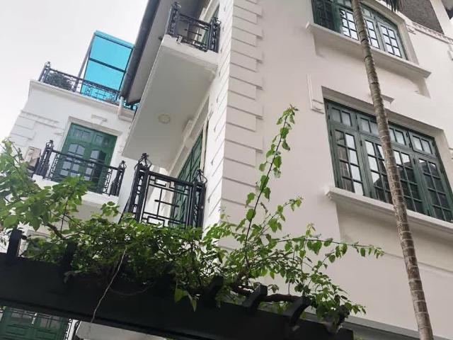 Biệt Thự bán tại Hoàn Kiếm, Hà Nội