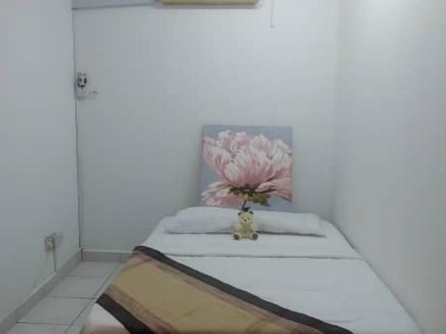 Room for rent in Petaling, Damansara Damai