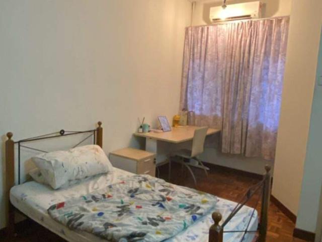 Room for rent in Petaling, Damansara Damai
