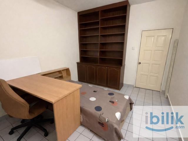 Room for rent in Petaling, Damansara Damai