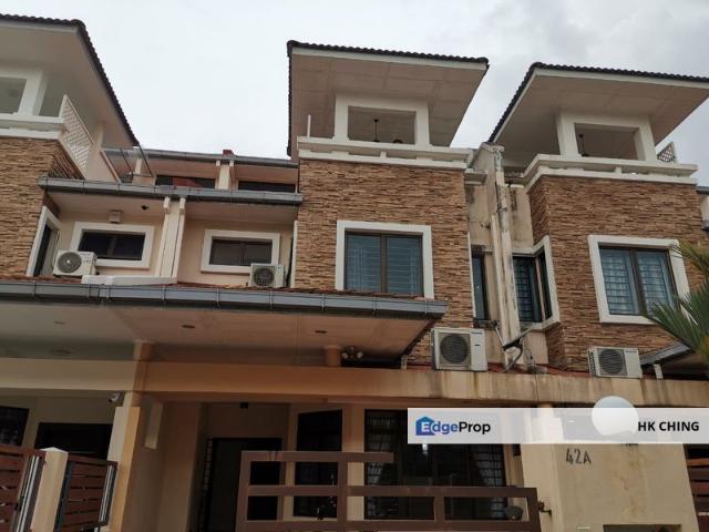 House for sale in Petaling, Damansara Damai