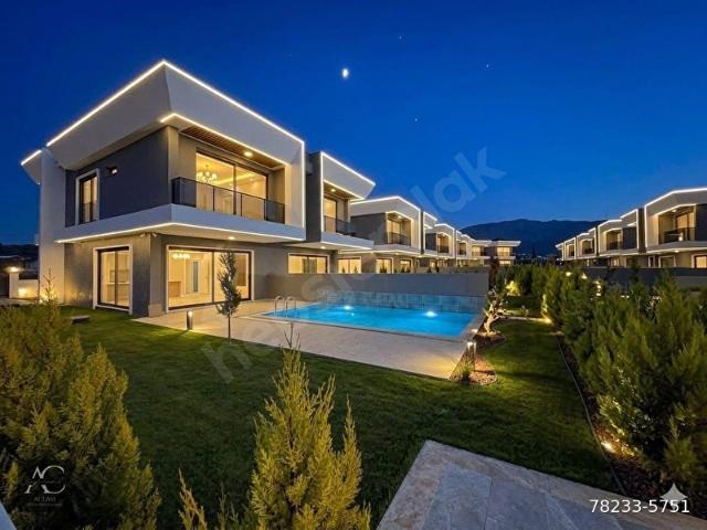 Davutlar Mahallesi, Kuşadası içerisinde satılık Villa