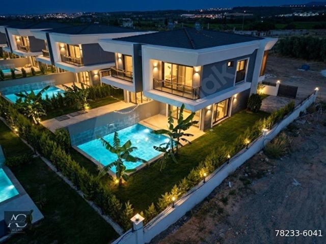 Kuşadasi, Aydin içerisinde satılık Villa