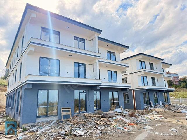 Aziziye Mahallesi, Karasu içerisinde satılık mülk