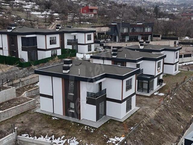 Melikgazi, Kayseri içerisinde satılık Villa
