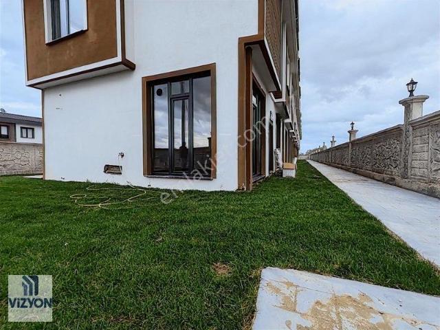 Kocaali, Sakarya içerisinde satılık Villa