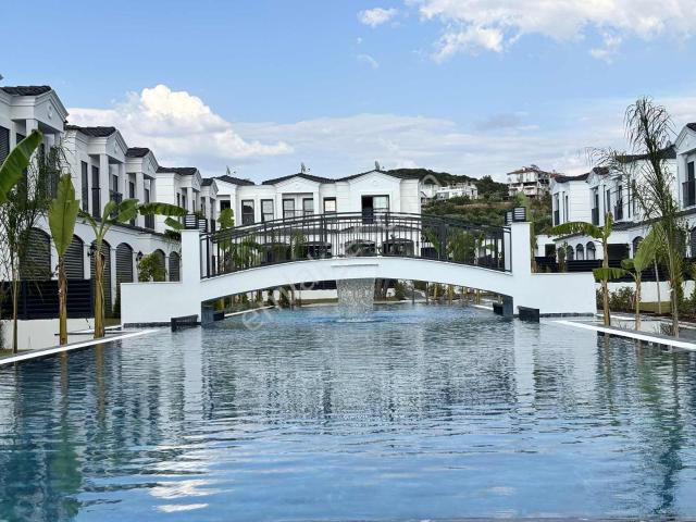 Kuşadasi, Aydin içerisinde satılık Villa