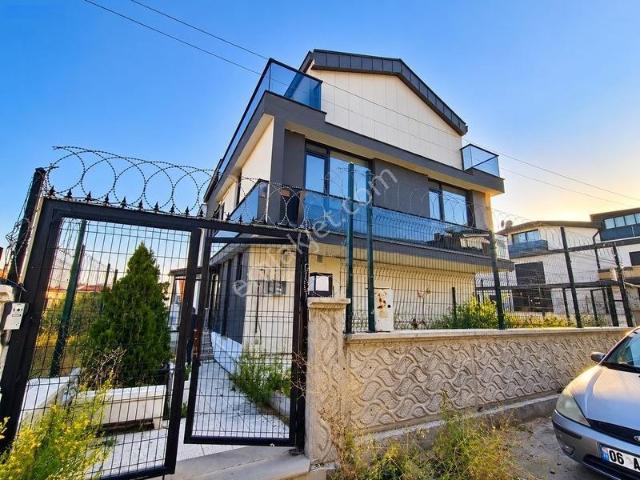 Yeni Batı Mahallesi, Yenimahalle içerisinde kiralık Villa