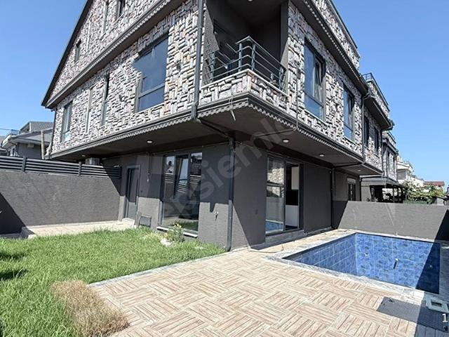 Alandere Mahallesi, Kocaali içerisinde satılık Villa