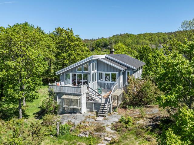 Villa till salu i Ellös, Västra Götaland