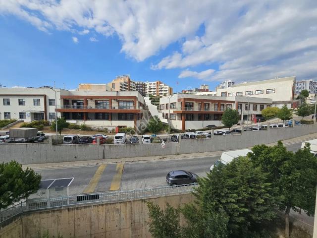 Buca, İzmir içerisinde kiralık mülk