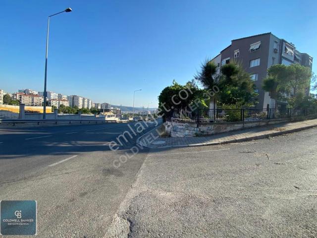 Buca, İzmir içerisinde satılık mülk