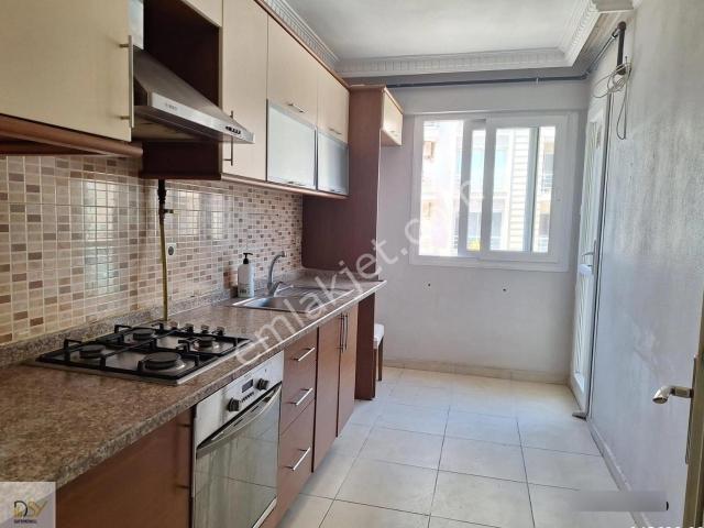 Buca, İzmir içerisinde kiralık mülk