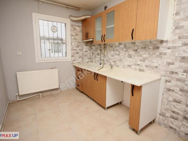 Buca, İzmir içerisinde kiralık mülk