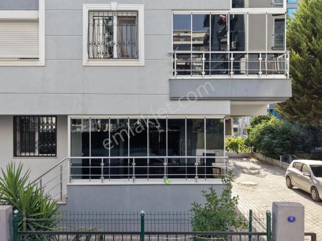 Buca, İzmir içerisinde satılık mülk