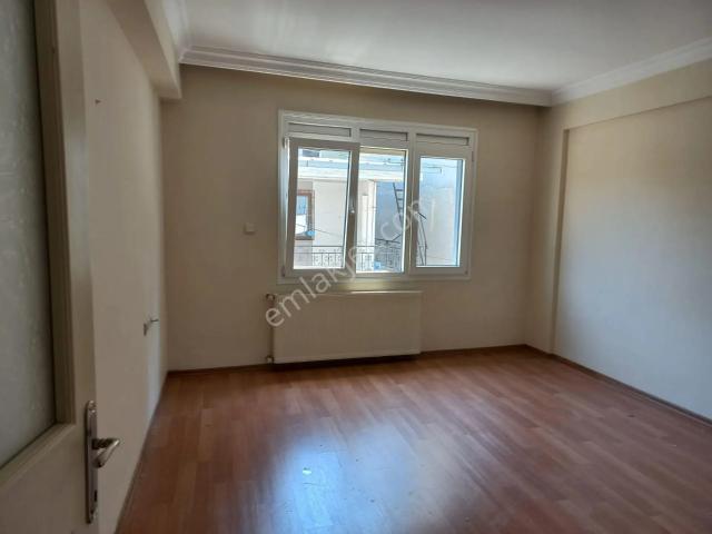 Buca, İzmir içerisinde kiralık mülk