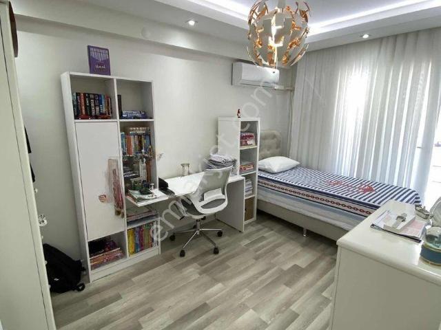Kozağaç Mahallesi, Buca içerisinde satılık mülk