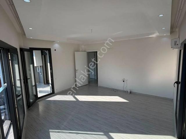 Buca, İzmir içerisinde kiralık mülk