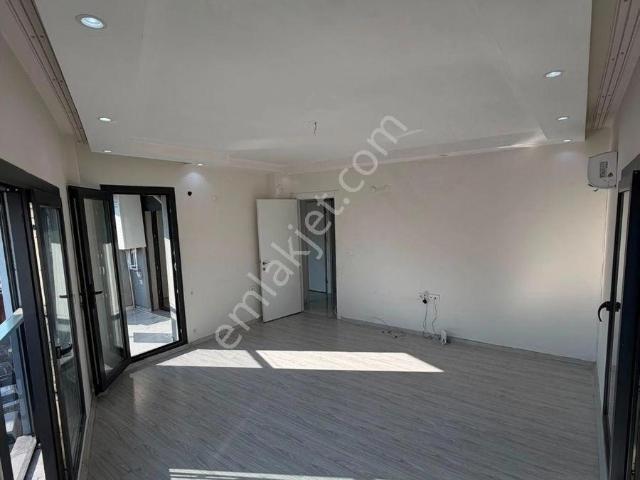 Buca, İzmir içerisinde kiralık mülk