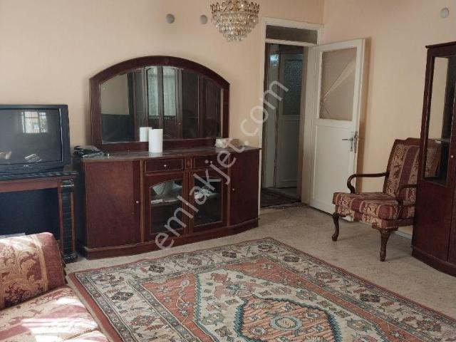 Buca, İzmir içerisinde kiralık mülk