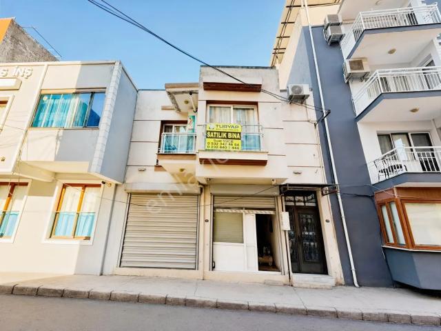 Buca, İzmir içerisinde satılık Villa