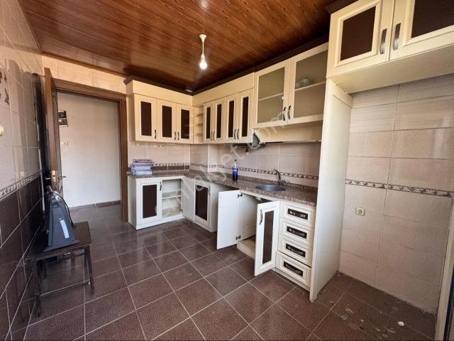 Buca, İzmir içerisinde kiralık mülk