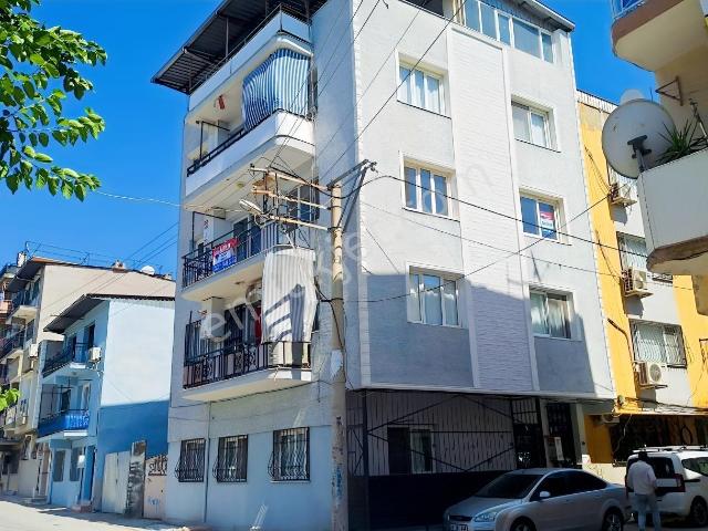 Buca, İzmir içerisinde satılık mülk