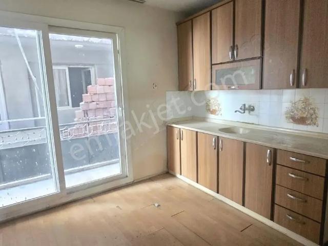 Buca, İzmir içerisinde kiralık mülk