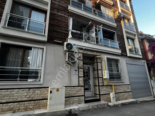 Buca, İzmir içerisinde satılık mülk
