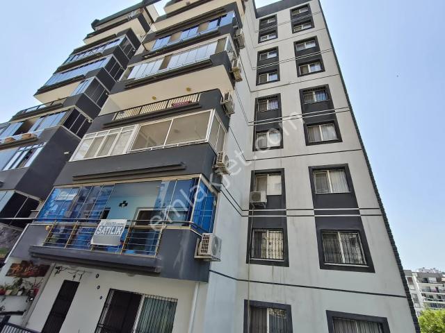 Buca, İzmir içerisinde satılık mülk