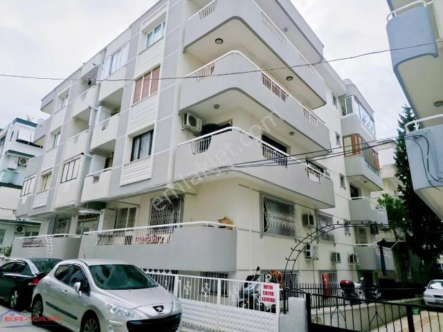Buca, İzmir içerisinde satılık mülk